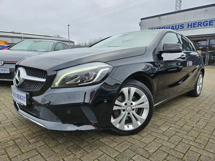 Mercedes-Benz A220D
