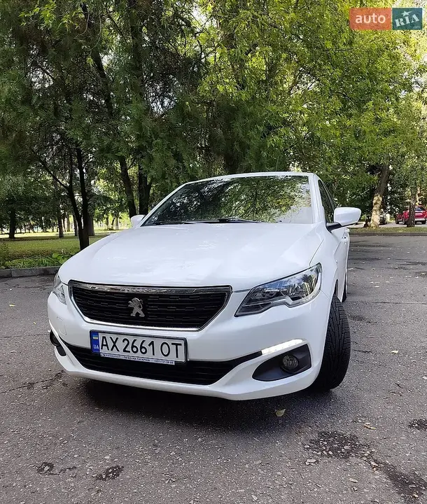 Peugeot 301