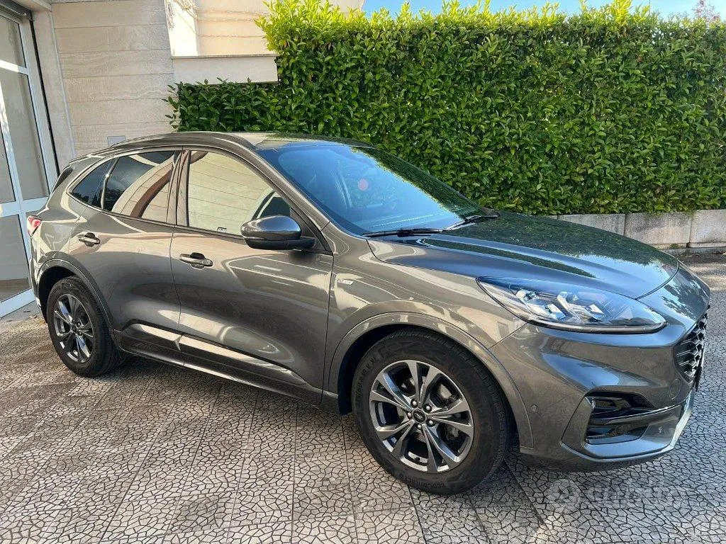Ford Kuga 2021 photo 3