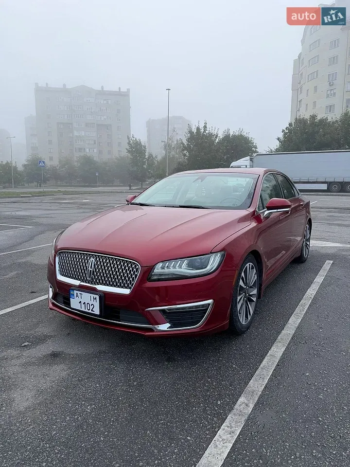 Lincoln Mkz