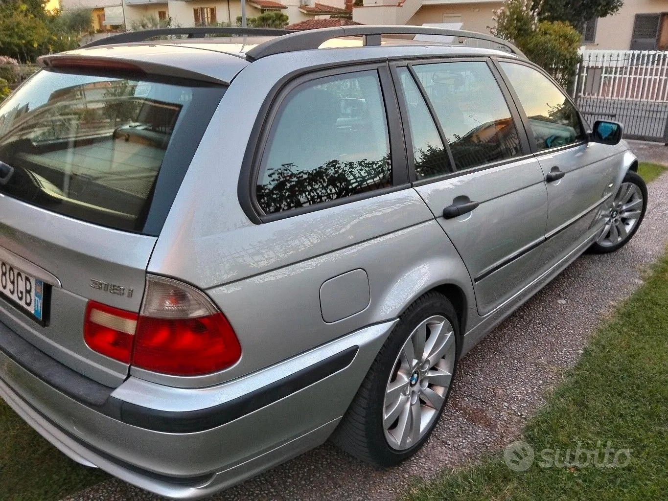 BMW 318I 2000 photo 2