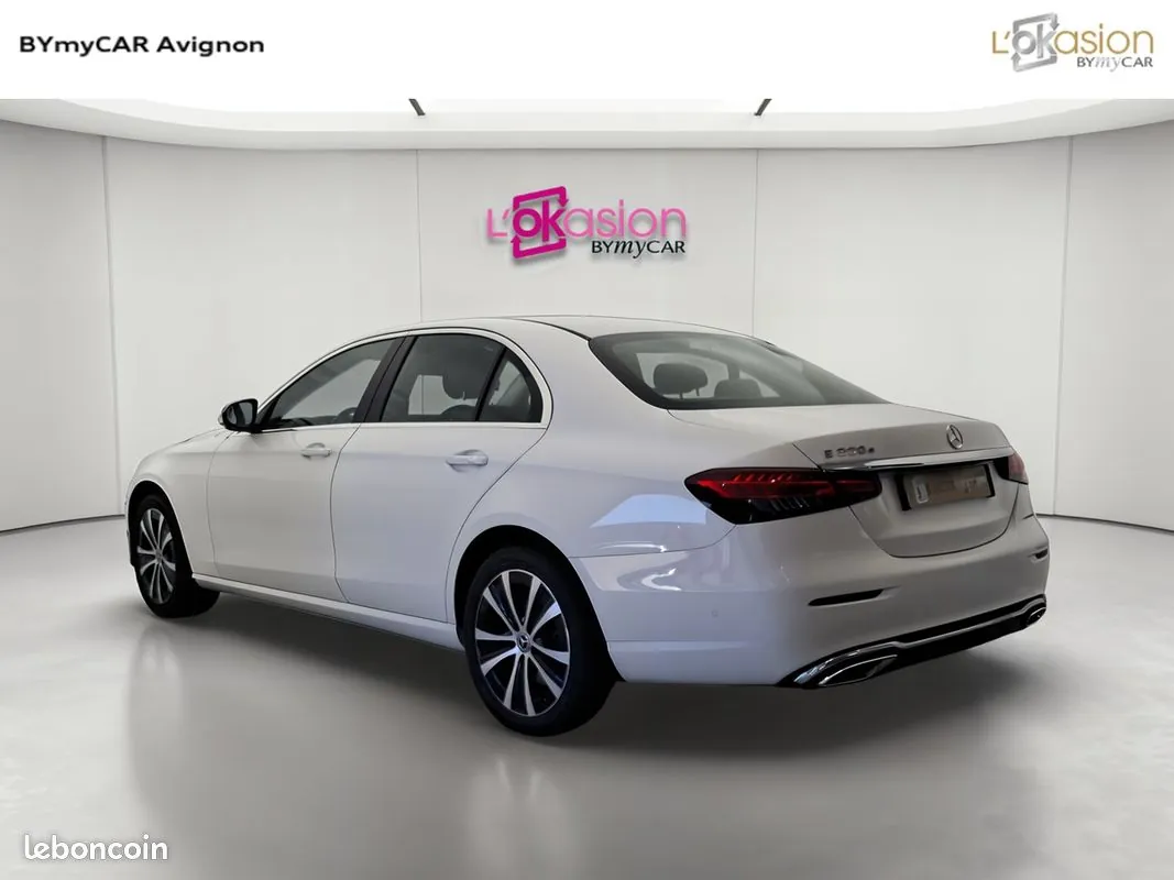 Mercedes-Benz E-Class 2022 photo 3