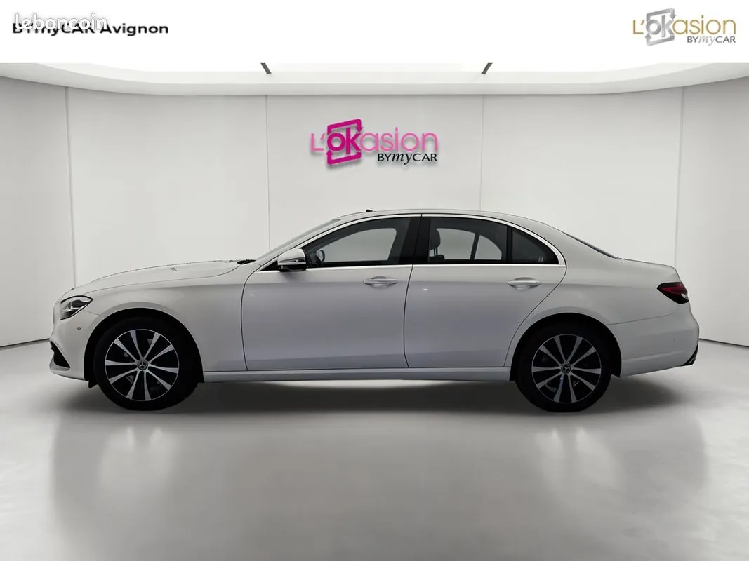 Mercedes-Benz E-Class 2022 photo 2