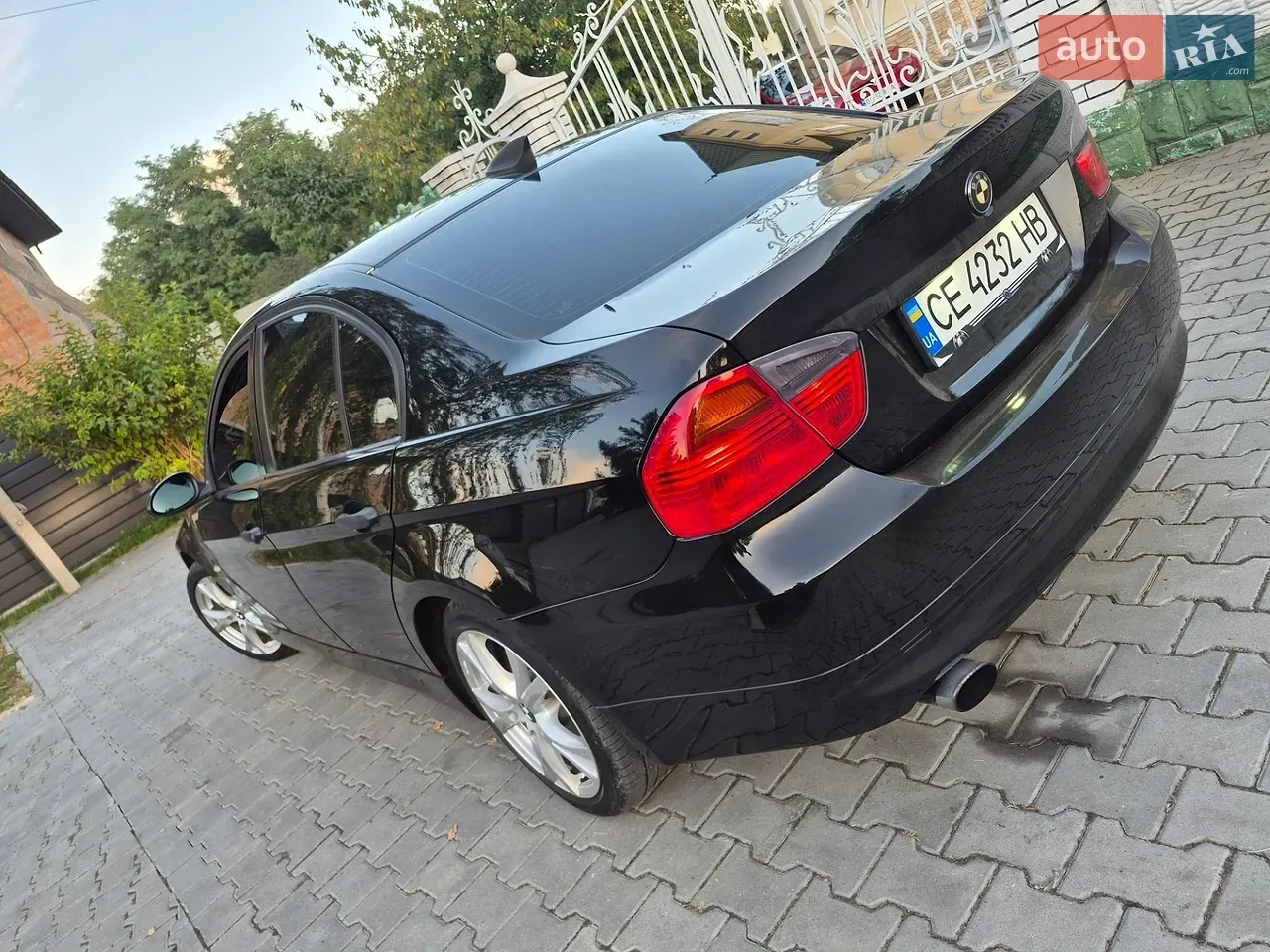 BMW 3 Series 2005 photo 5