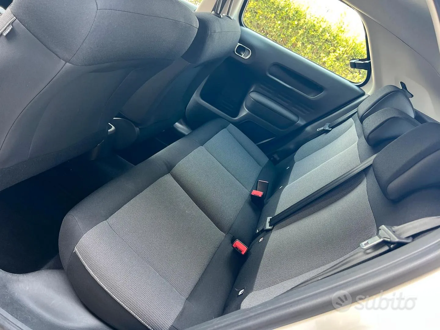 Citroen C4 Cactus 2015 photo 4