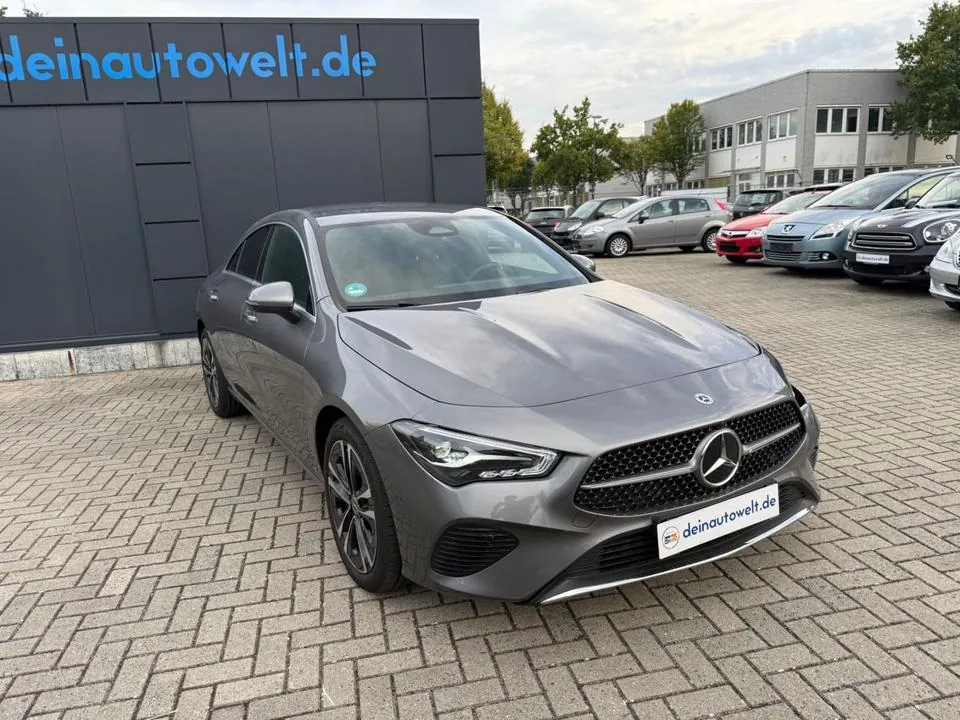 Mercedes-Benz Cla 180