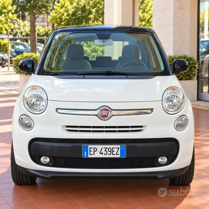 Fiat 500L 2013 photo 2