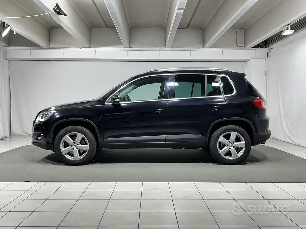 Volkswagen Tiguan 2009 photo 2