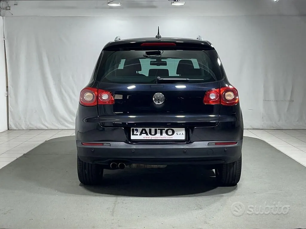 Volkswagen Tiguan 2009 photo 4