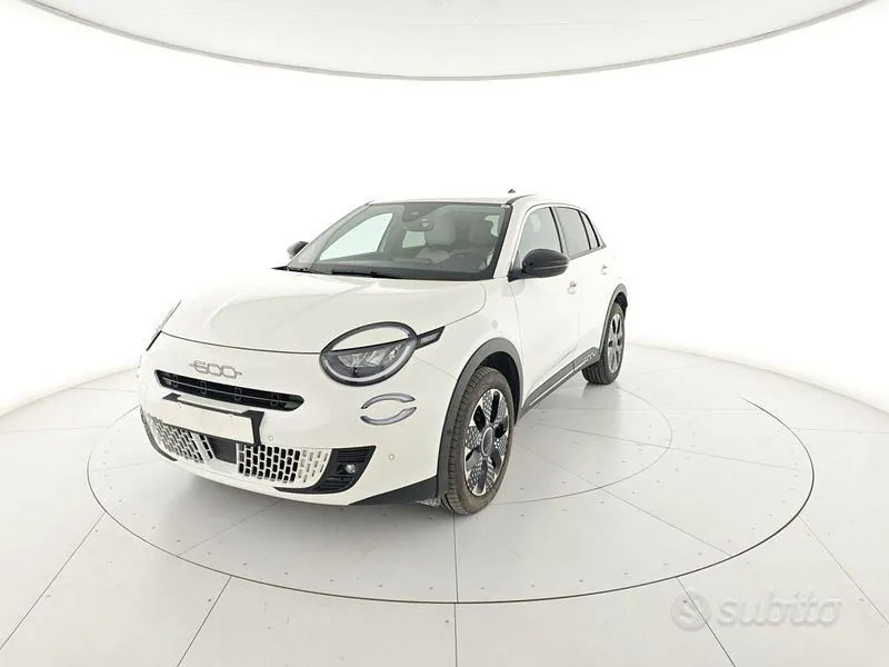 Fiat 600 2025 photo 2