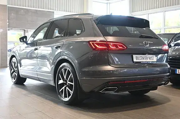 Volkswagen Touareg 2023 photo 3