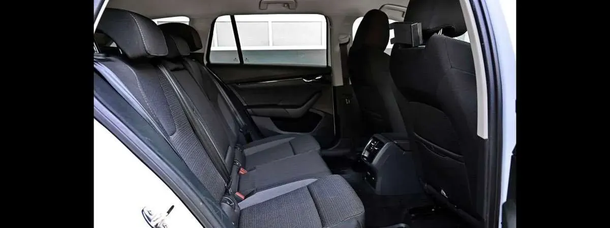 Skoda Octavia 2021 photo 2