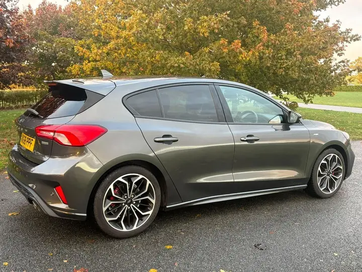 Ford Focus 2018 photo 4
