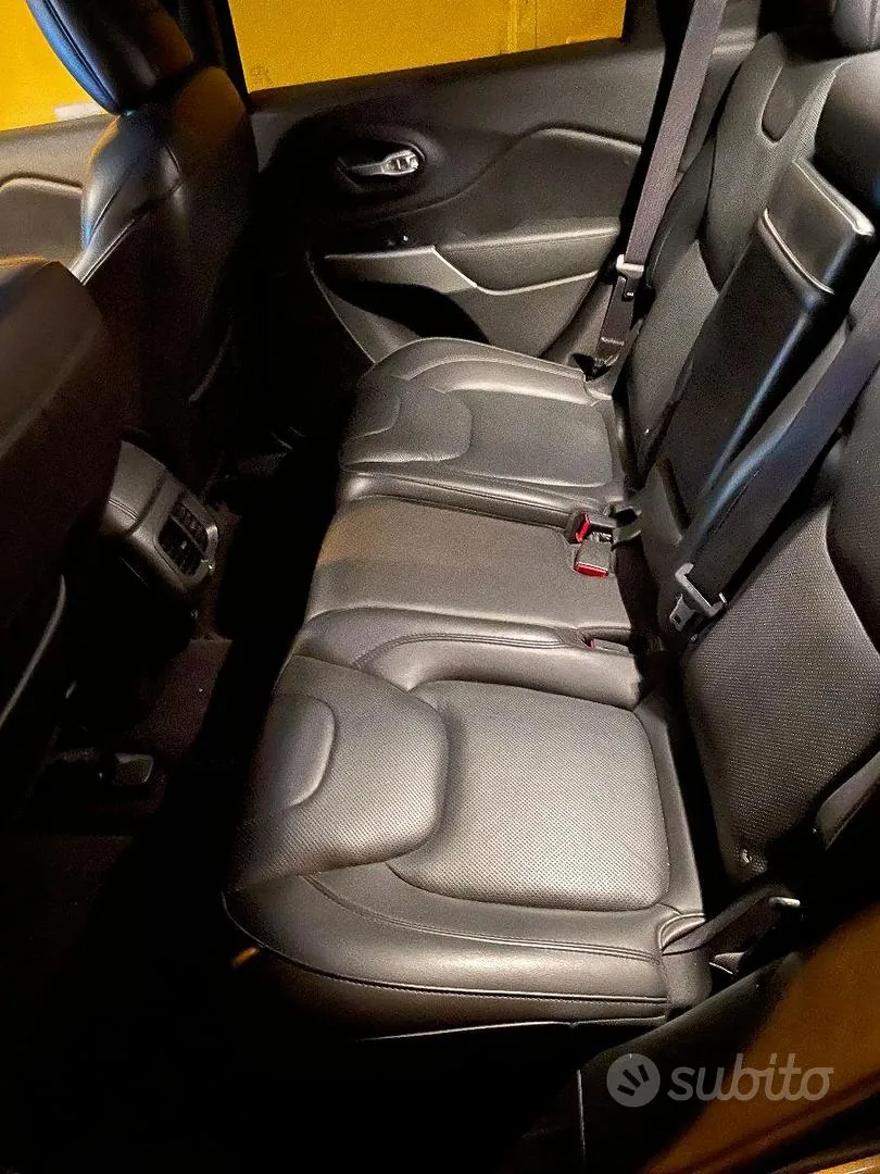 Jeep Cherokee 2016 photo 4