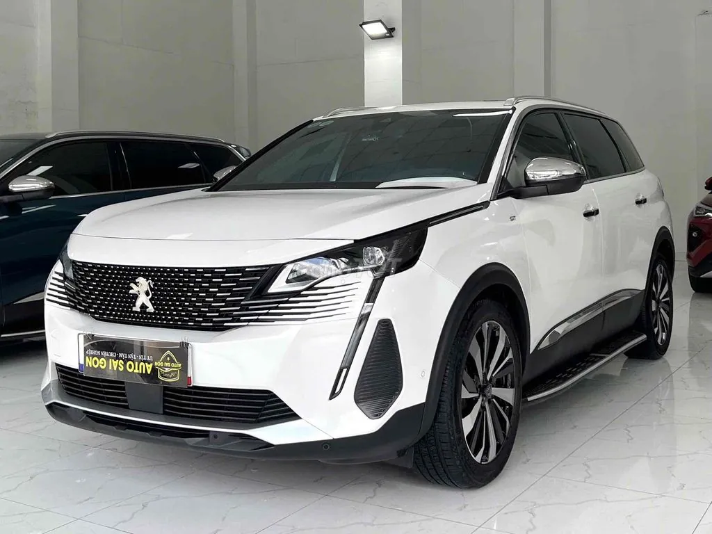 Peugeot 5008 2022 photo 2
