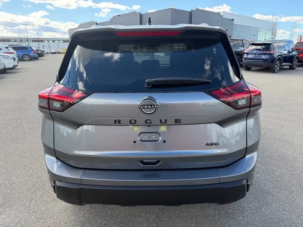 Nissan Rogue 2026 photo 4