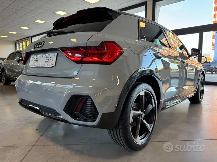 Audi A1 2025 photo 4