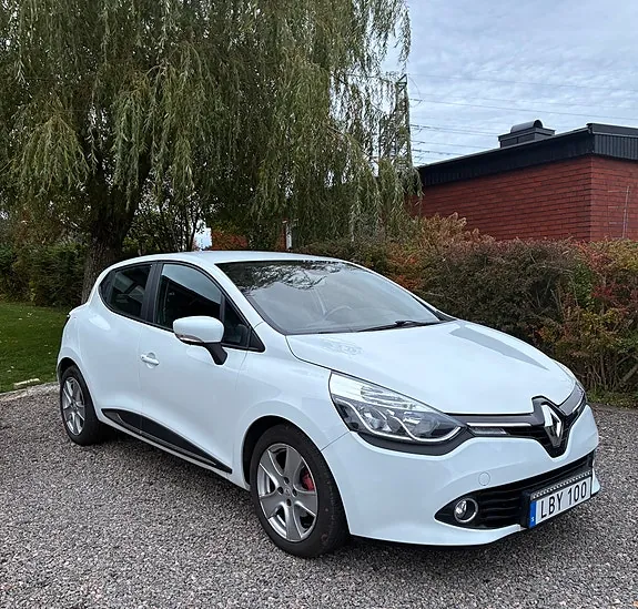 Renault Clio 2016 photo 2