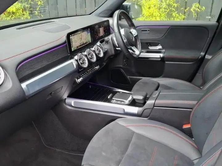 Mercedes-Benz Eqb 2023 photo 5