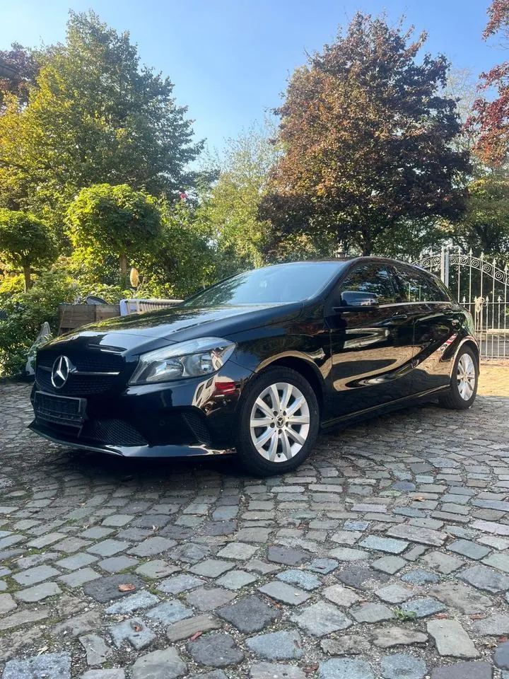 Mercedes-Benz A 180 Urban