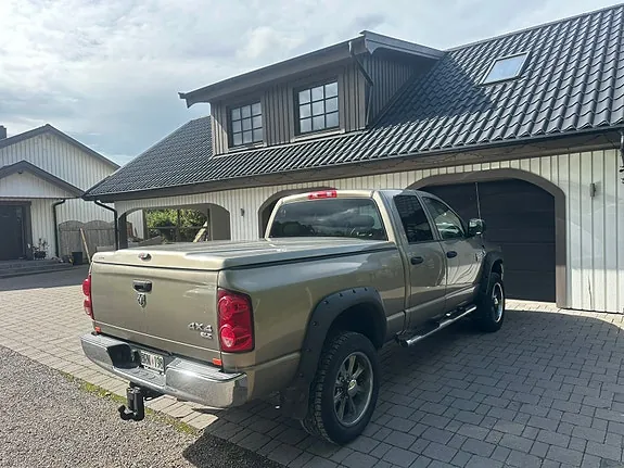 Dodge Ram 2500 2007 photo 2