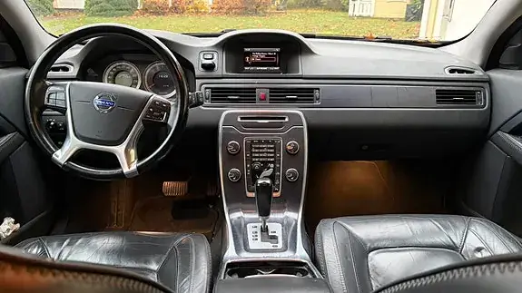 Volvo Xc70 2012 photo 3