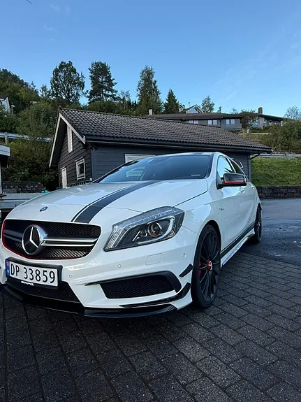 Mercedes-Benz A45 2013 photo 4