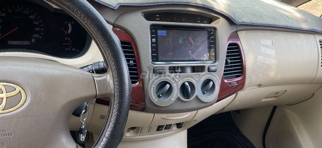 Toyota Innova 2006 photo 3