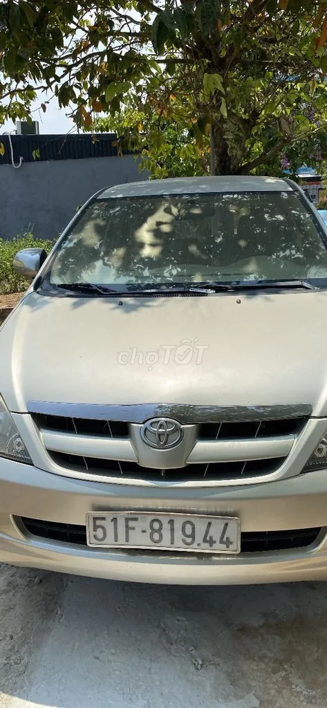 Toyota Innova