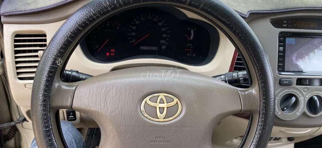 Toyota Innova 2006 photo 4