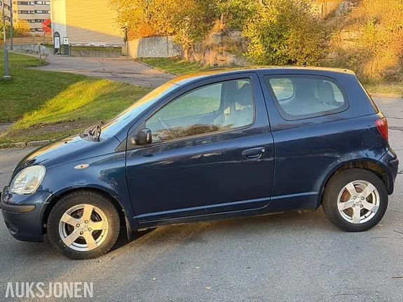 Toyota Yaris 2003 photo 5