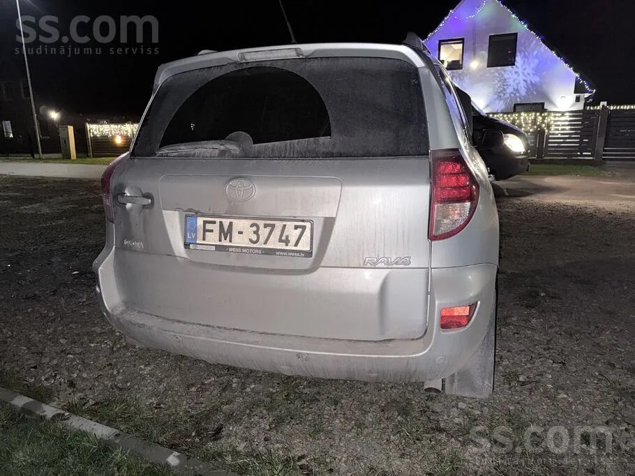 Toyota Rav4 2006 photo 4