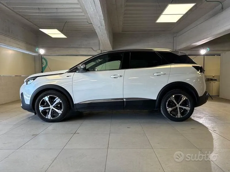 Peugeot 3008 2017 photo 2