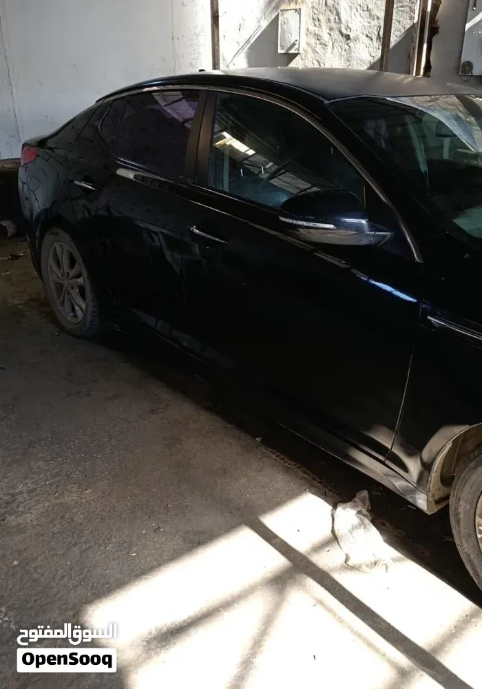 Kia K5 2011 photo 2