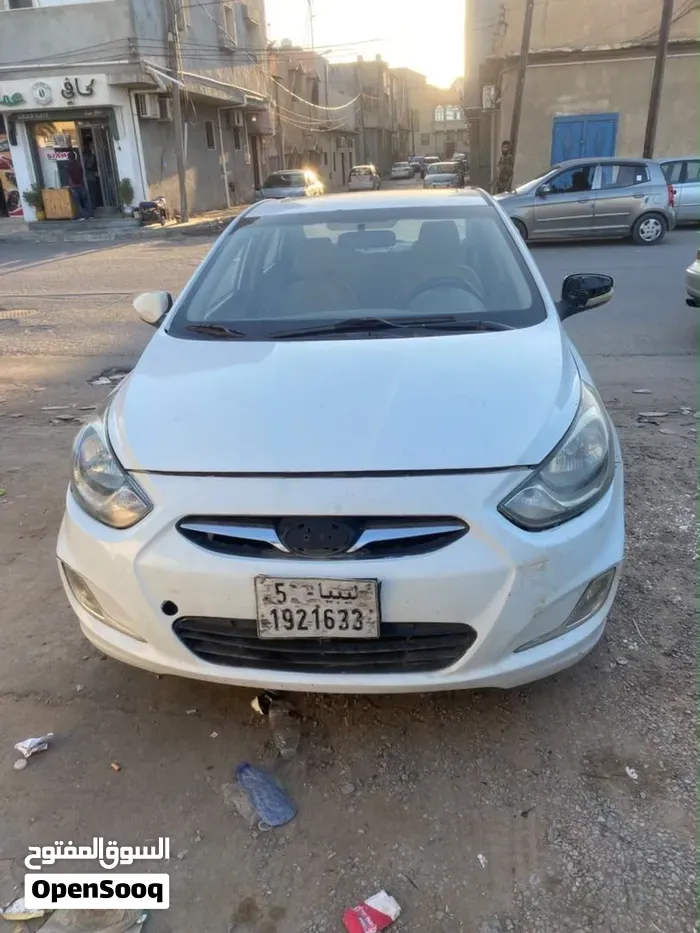 Hyundai Accent
