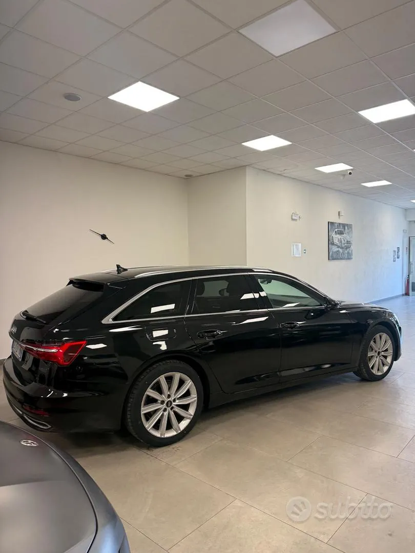 Audi A6 Avant 2021 photo 2