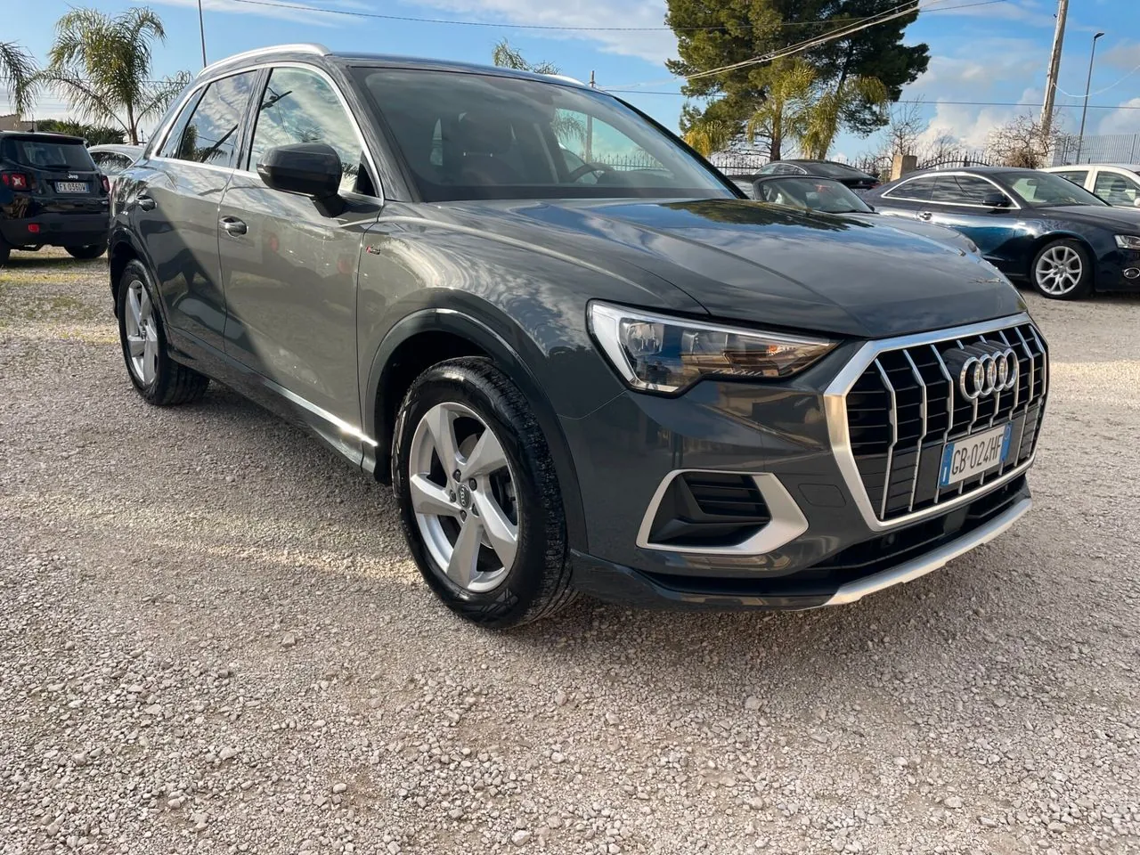 Audi Q3 2020 photo 3