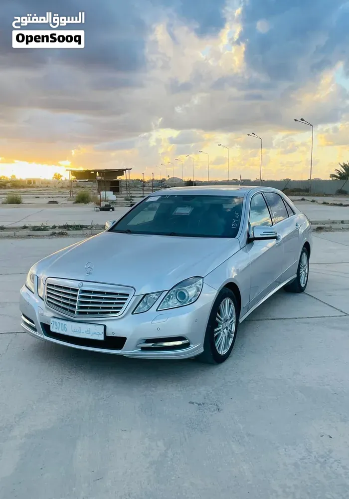 Mercedes-Benz E-Class 2013 photo 5