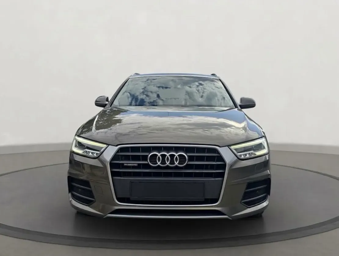 Audi Q3 2015 photo 2