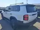 Toyota Land Cruiser 250 2026 photo 3