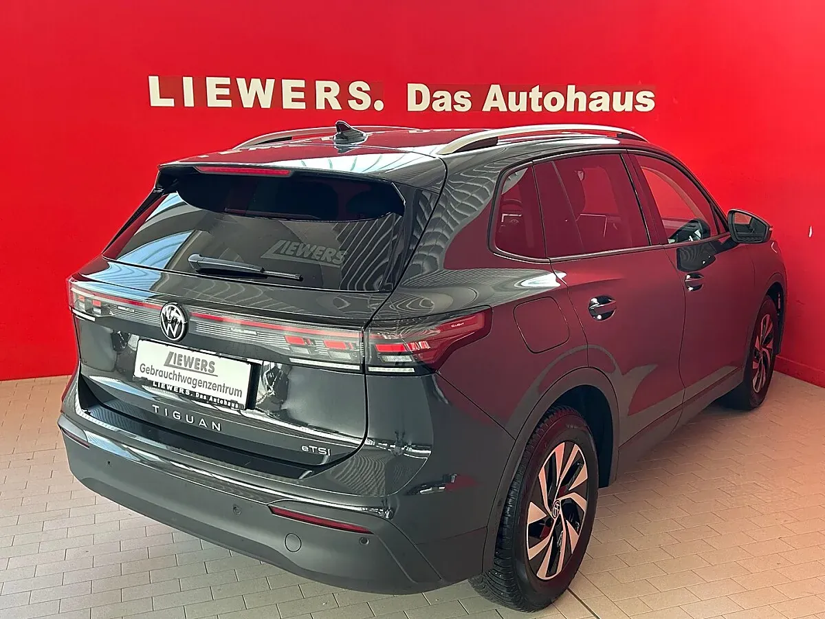 Volkswagen Tiguan 2025 photo 3