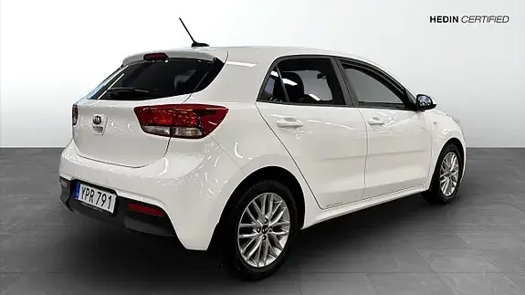 Kia Rio 2017 photo 4