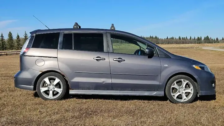 Mazda 5 2009 photo 4