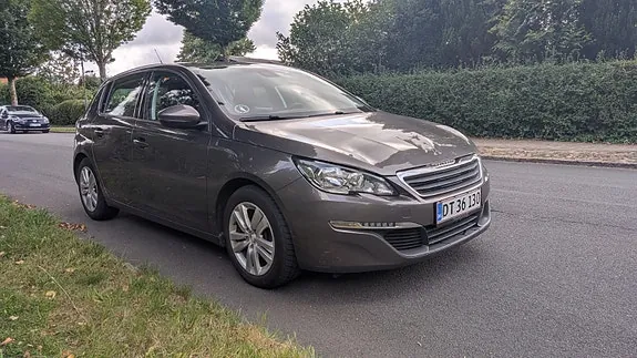 Peugeot 308 2017 photo 2