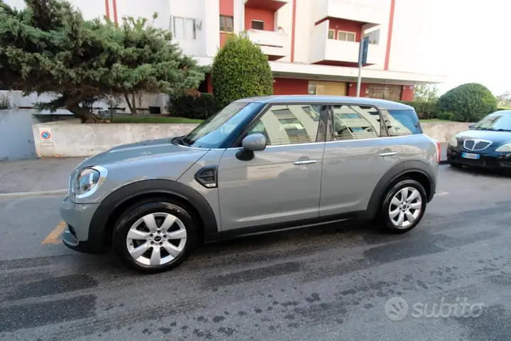 Mini Mini Countryman 2018 photo 3