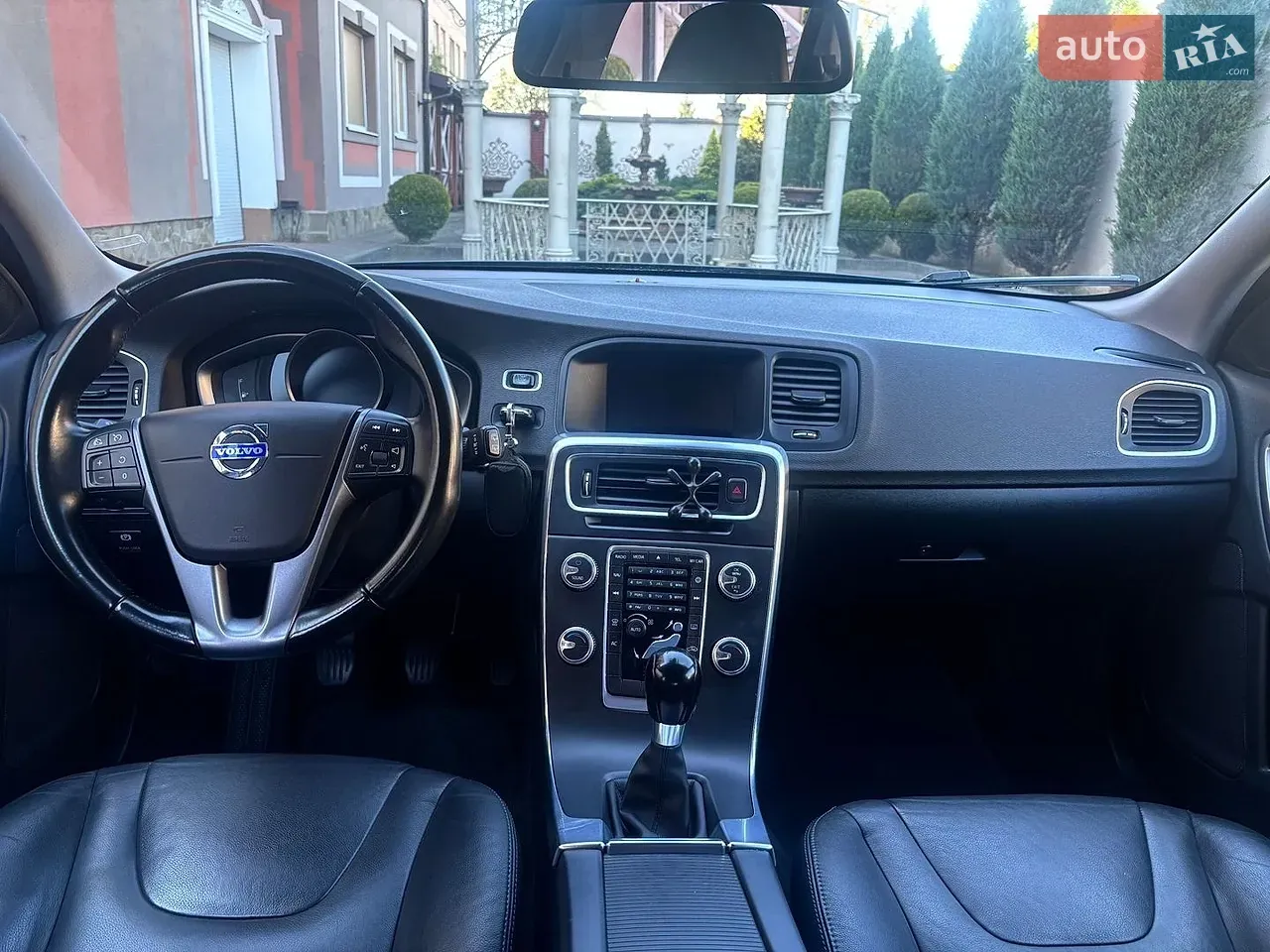 Volvo V60 2015 photo 5