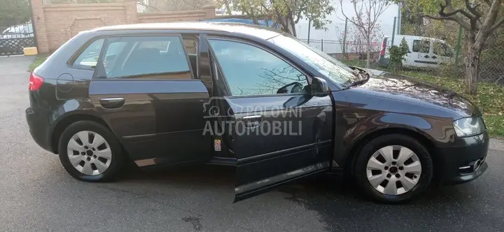 Audi A3 2011 photo 5