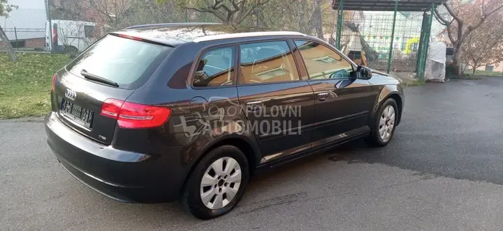 Audi A3 2011 photo 3