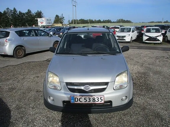 Suzuki Ignis 2006 photo 2
