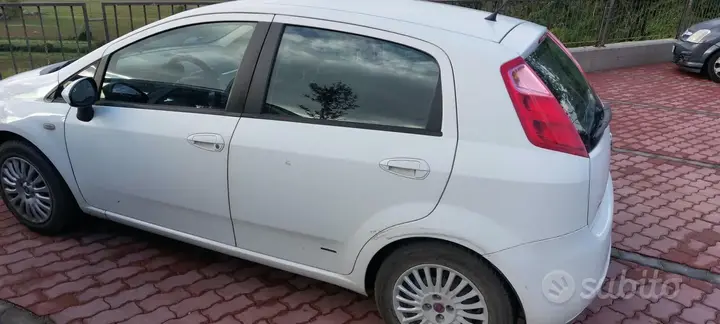 Fiat Punto 2007 photo 4